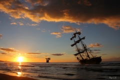 el-galeon-y-el-poste-del-cable